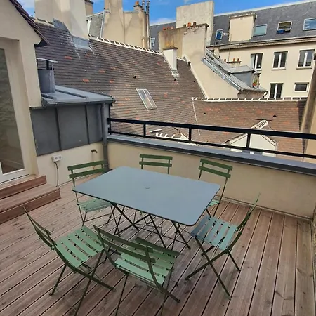 Isabelle De France Apartment